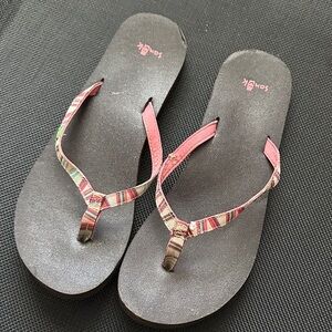 Sanuk Women's Striped Sandals - Black and Pink